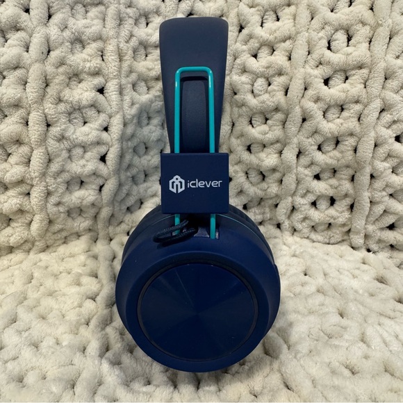 Kids Bluetooth Wireless On Ear Headphones - Picture 2 of 5